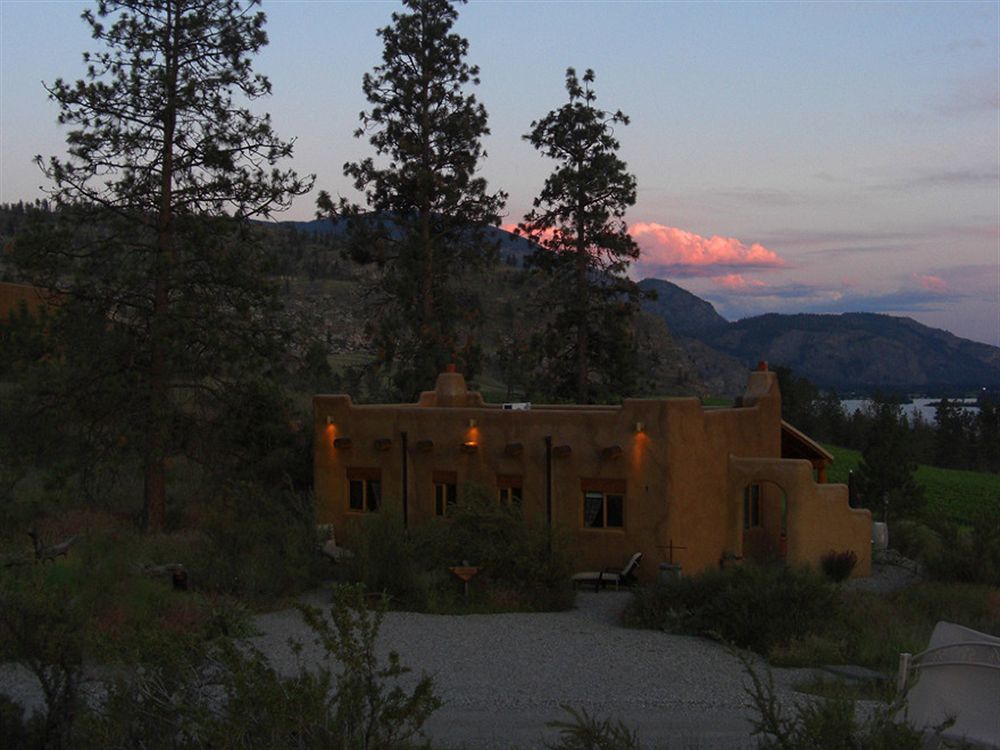 Bighorn Ridge Guesthouse Okanagan Falls Екстериор снимка